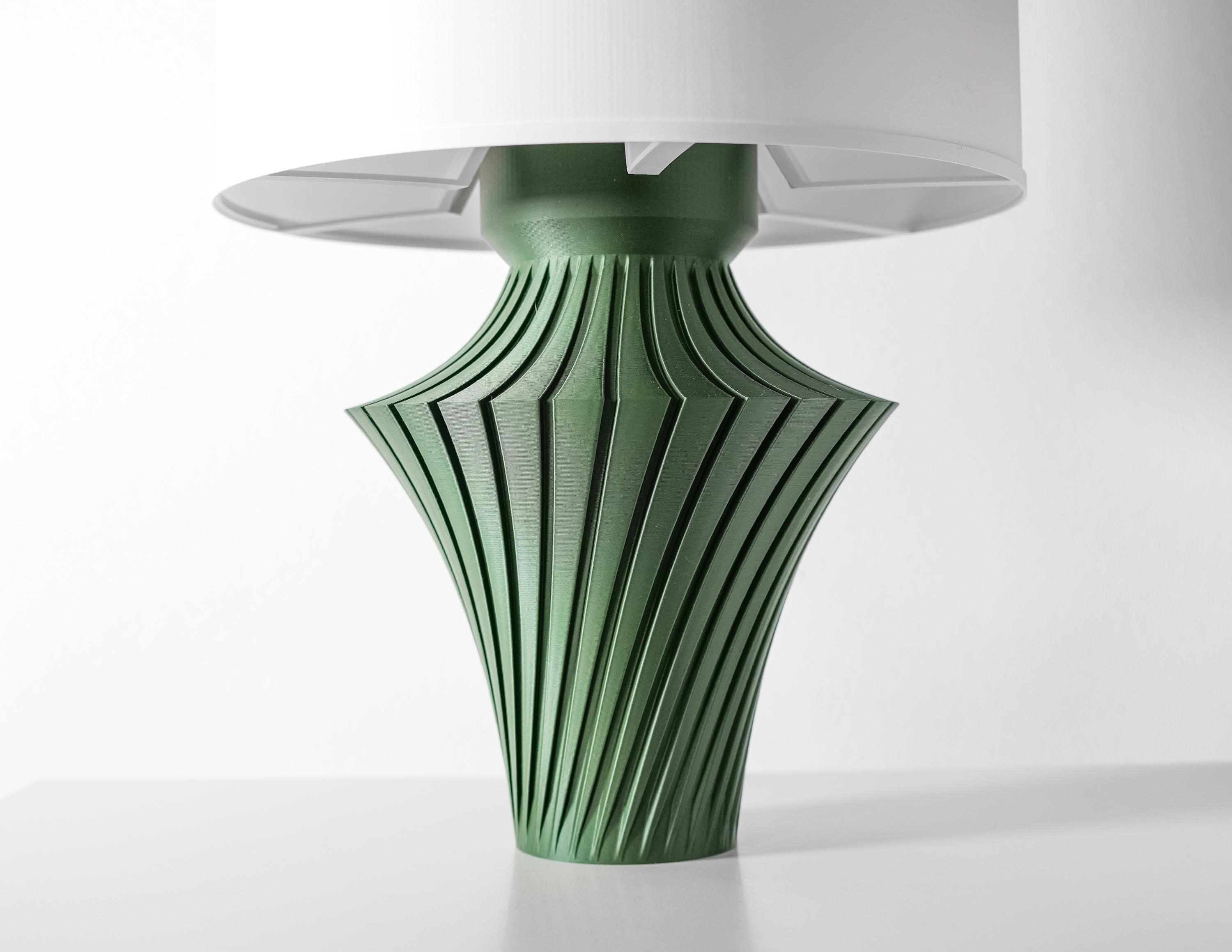 LUNU Lamp – 3D Printed Sculptural Table Lamp, Forest Green Twisted Fin Form (etsy image id: 7865166300)