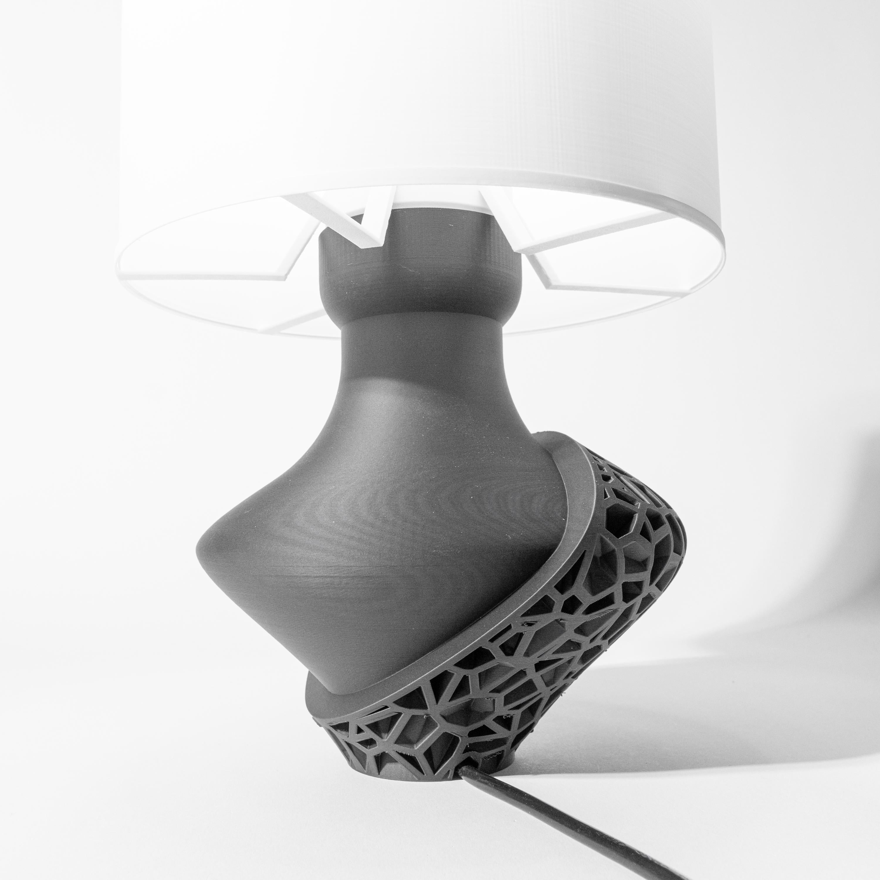 VORI 3D Printed Sculptural Lamp – Dual-Texture Voronoi Lattice Vase Base (etsy image id: 7865355942)