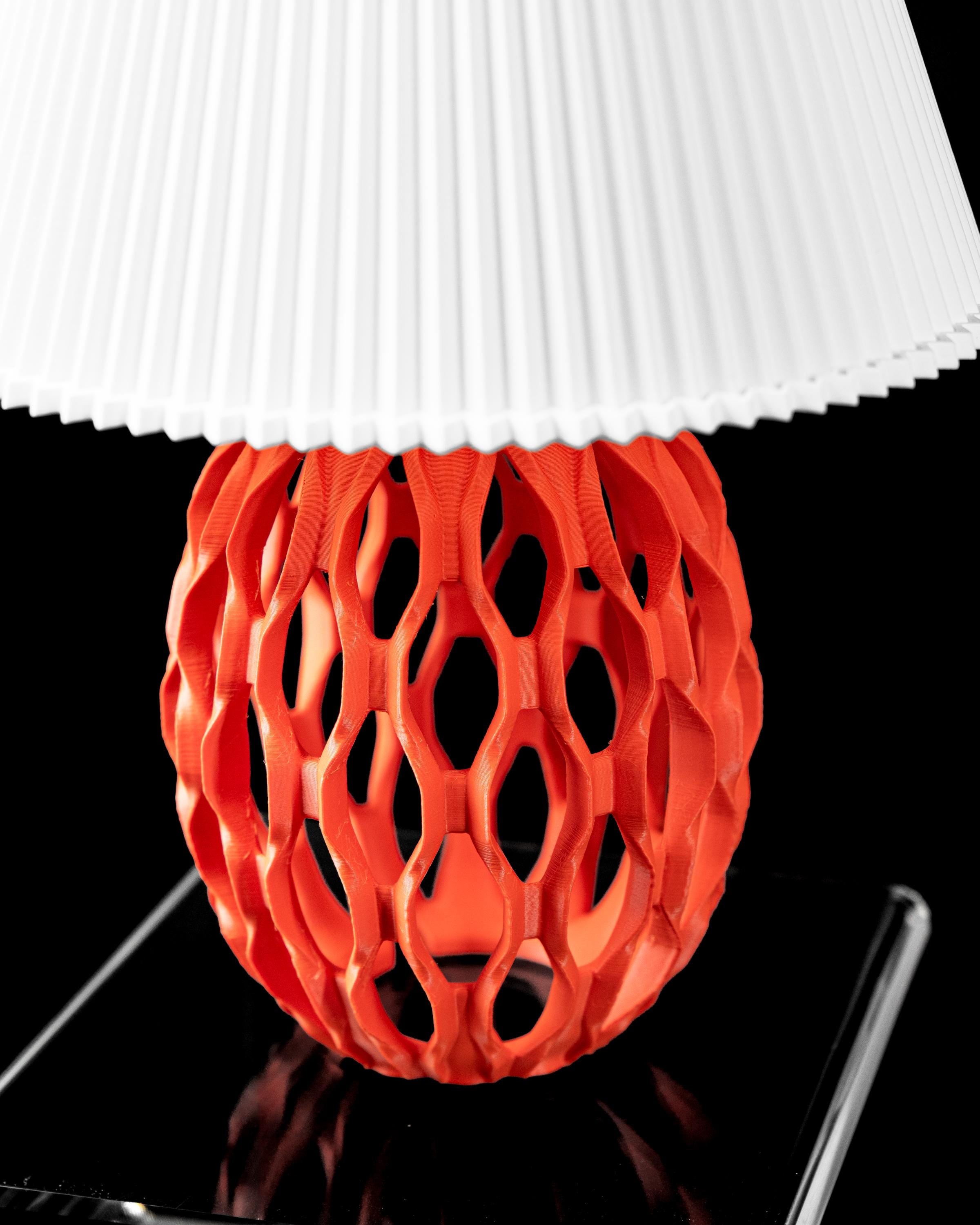 CHAIN Lamp – Geometric 3D Printed Table Light, Minimalist Bedside Decor (etsy image id: 7913007635)