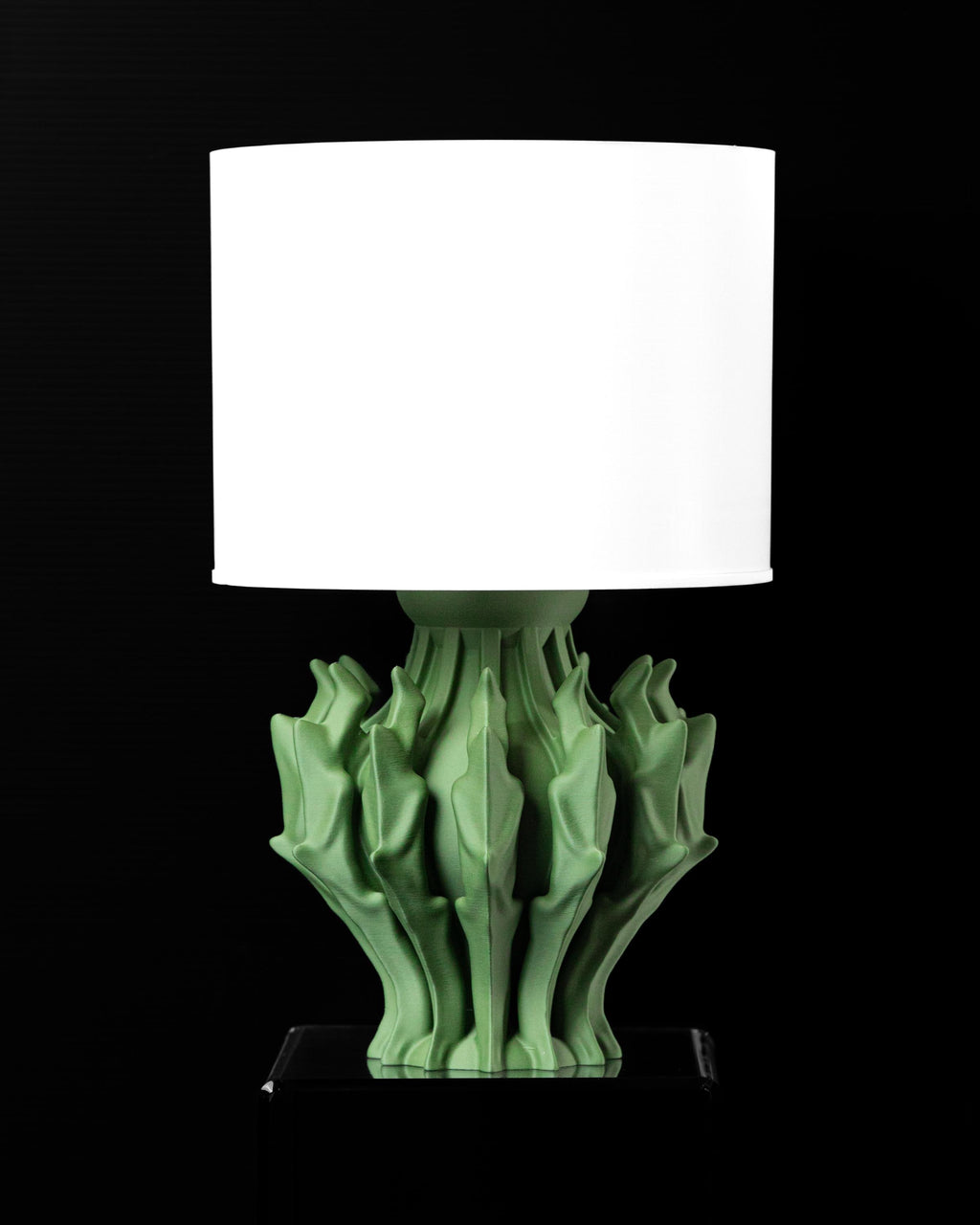 SHADE 3D Printed Leaf Lamp – Organic Nature Art Table Lamp, Forest Green (Bulb Included) (etsy image id: 7913228411)
