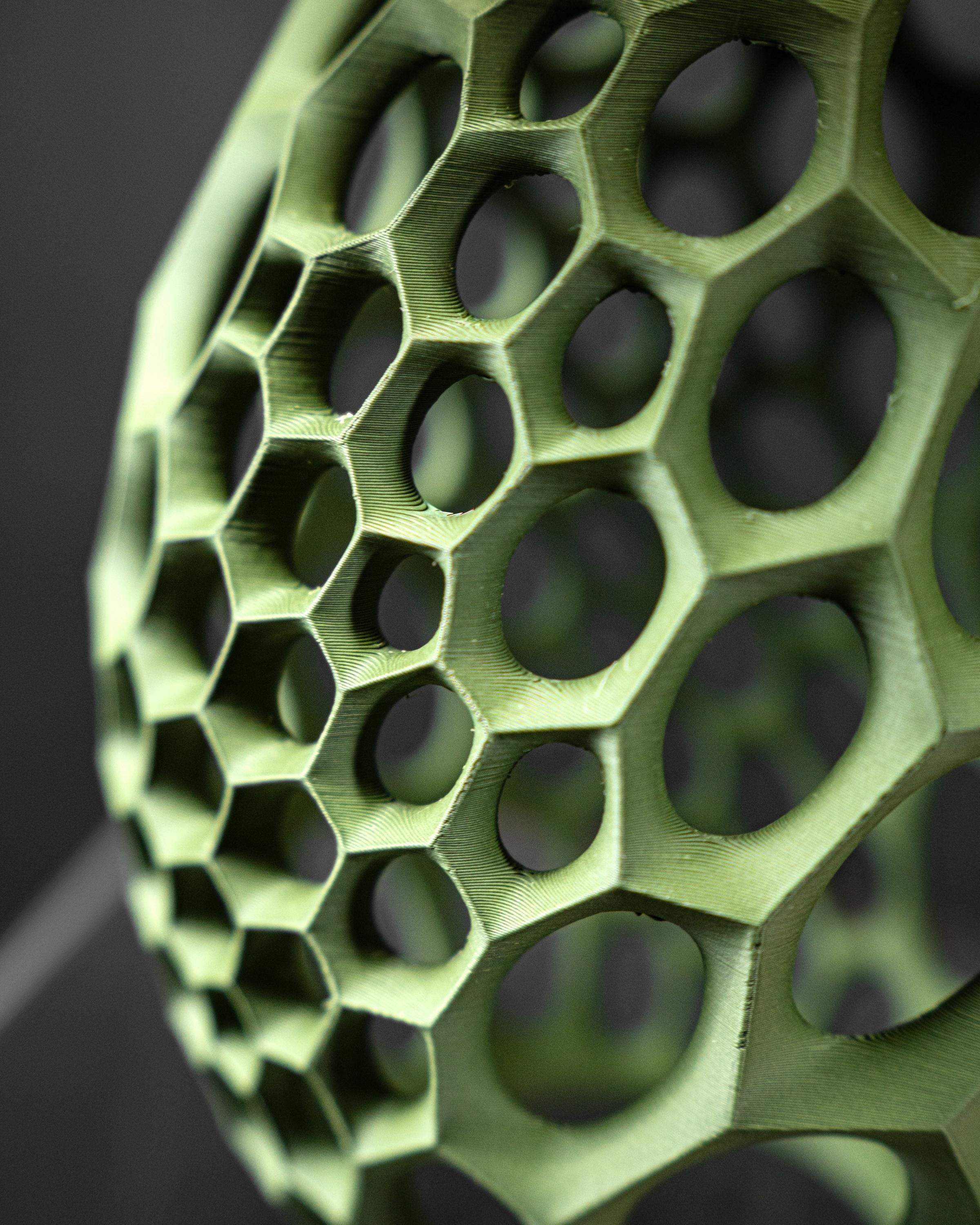 VIRUS 02 - 3D Printed Honeycomb Egg Lamp – Botanical Green Lattice Bedside Light (etsy image id: 7913303775)